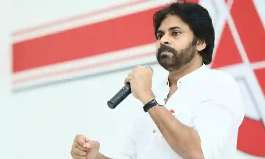 రాజ్‌భవన్‌కు వెళ్లిన జనసేనాని